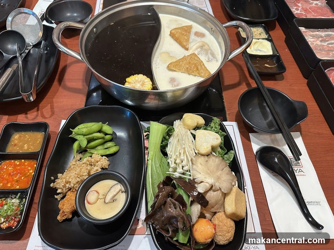 Hot Pot Dining Setup