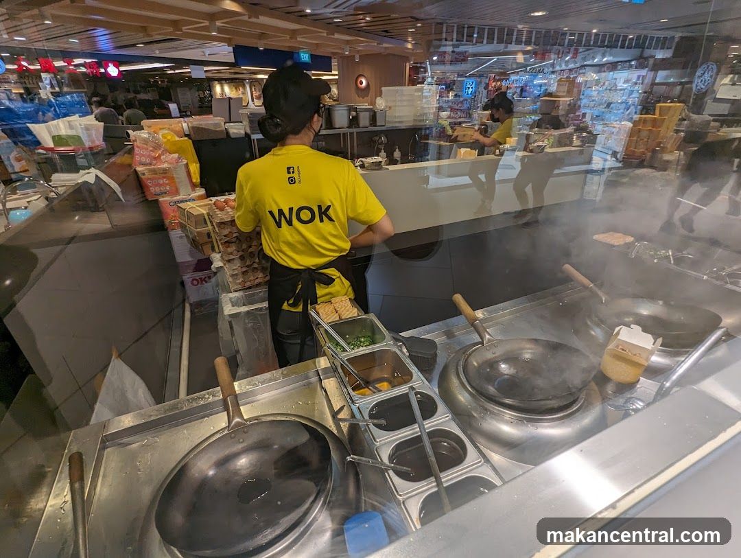 Wok Restaurant Interior