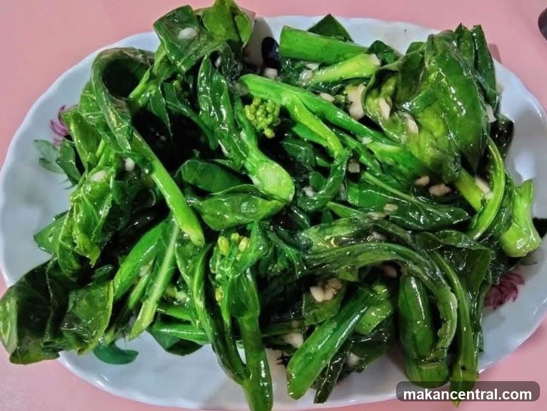 Stir-fried greens with garlic
