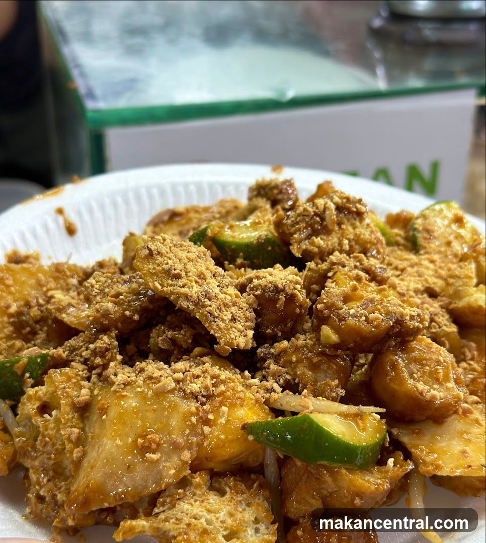 Food dish in a disposable container
