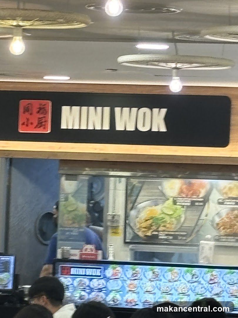 Mini Wok storefront interior view