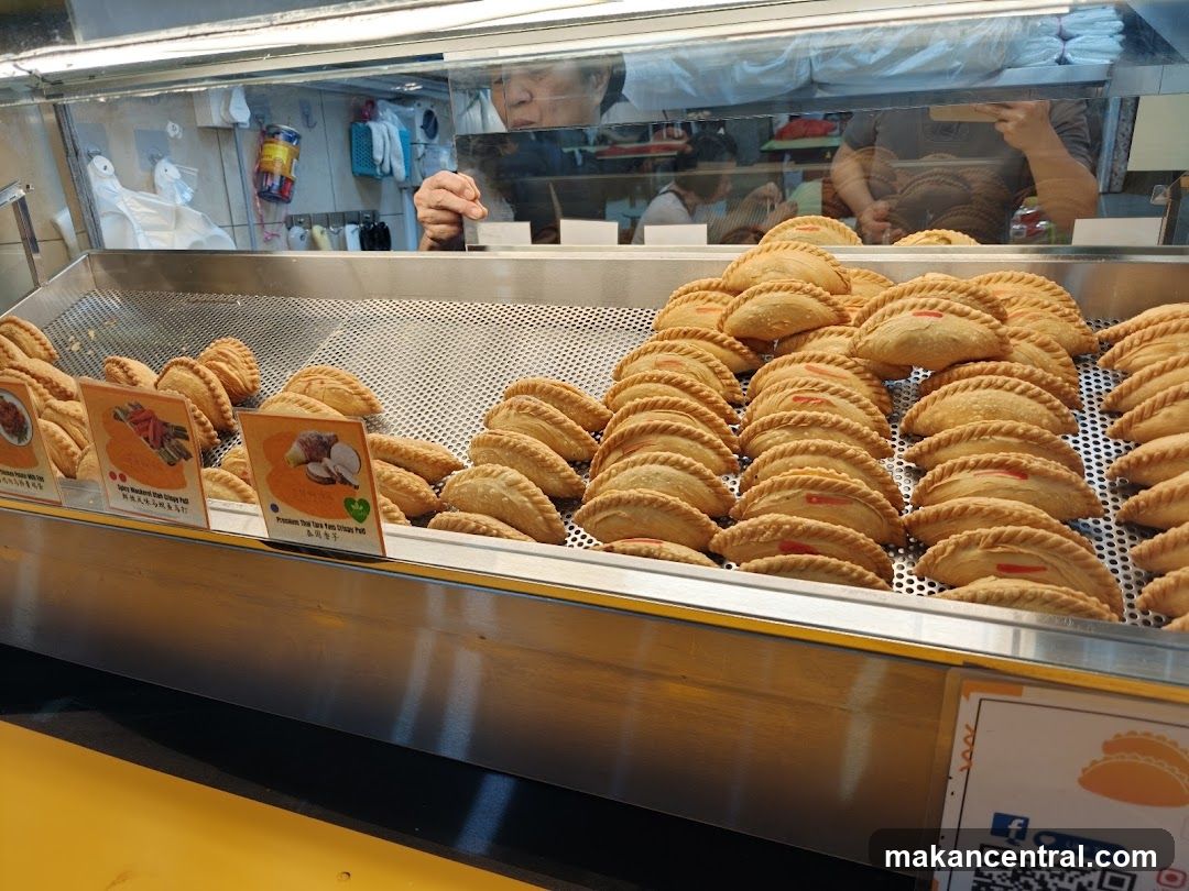 Hong Lim Curry Puff