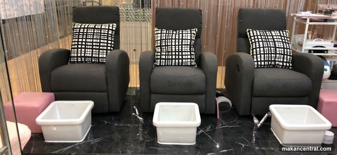 Rouge Nail Bar SG