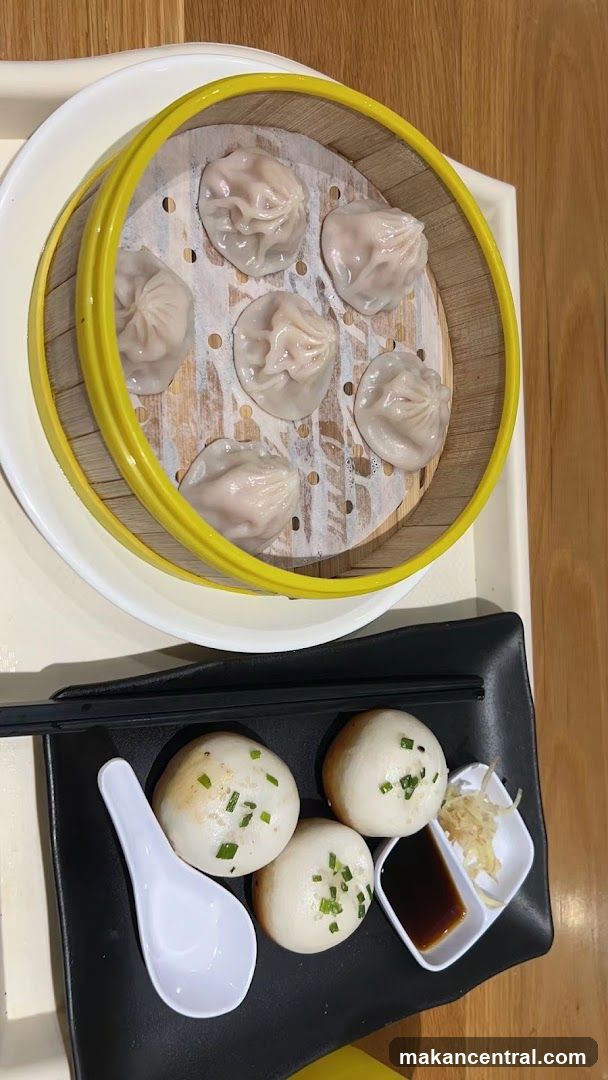 上海生煎包 上海情懷 Shanghai pan fried bun