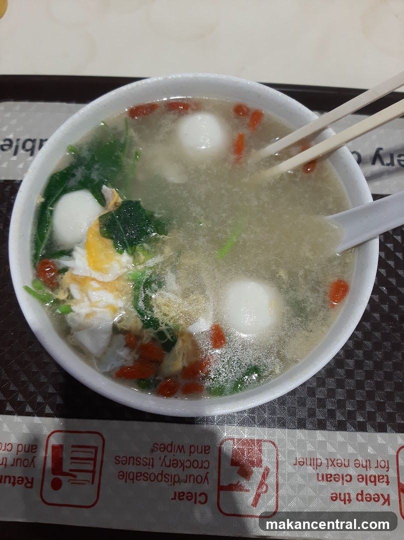 Spinach soup at Pek Kio mkt 01-30