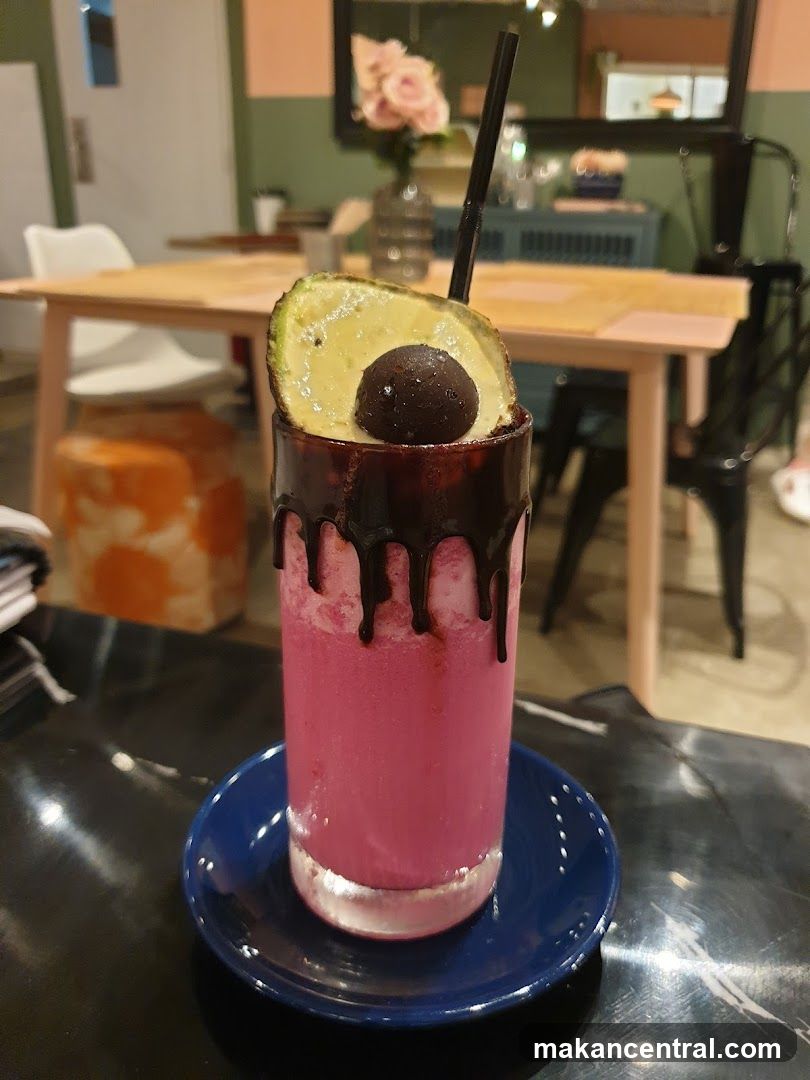 Benjamin Browns Bistro & Bakery