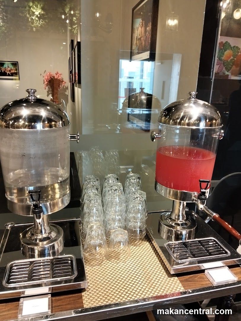 Beverage Station Interior
