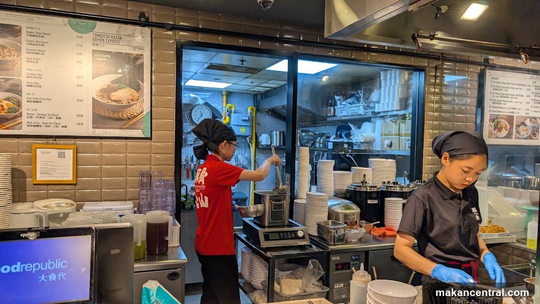 Tonkotsu Kazan Ramen Express