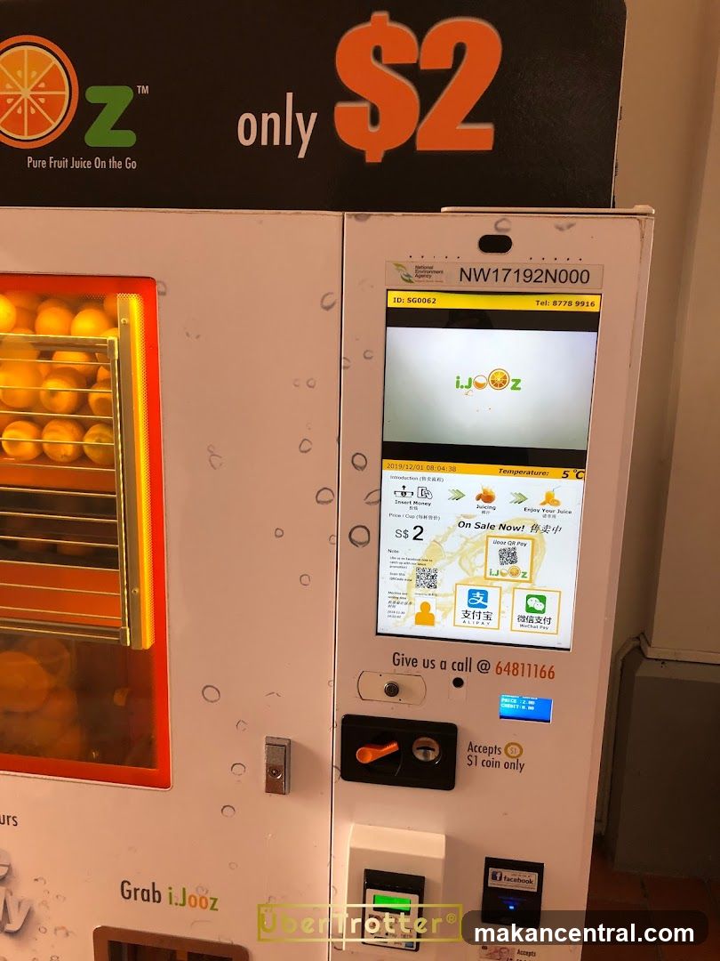 iJooz Orange Juice Vending Machine
