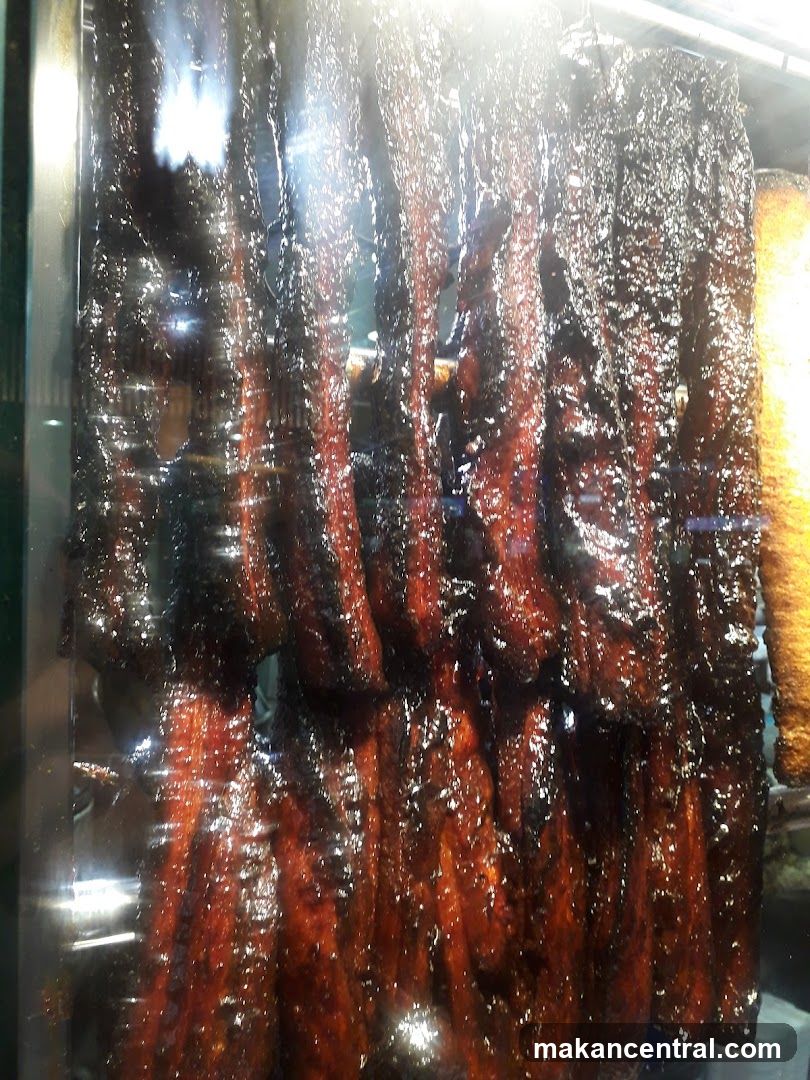 Display of roasted meat