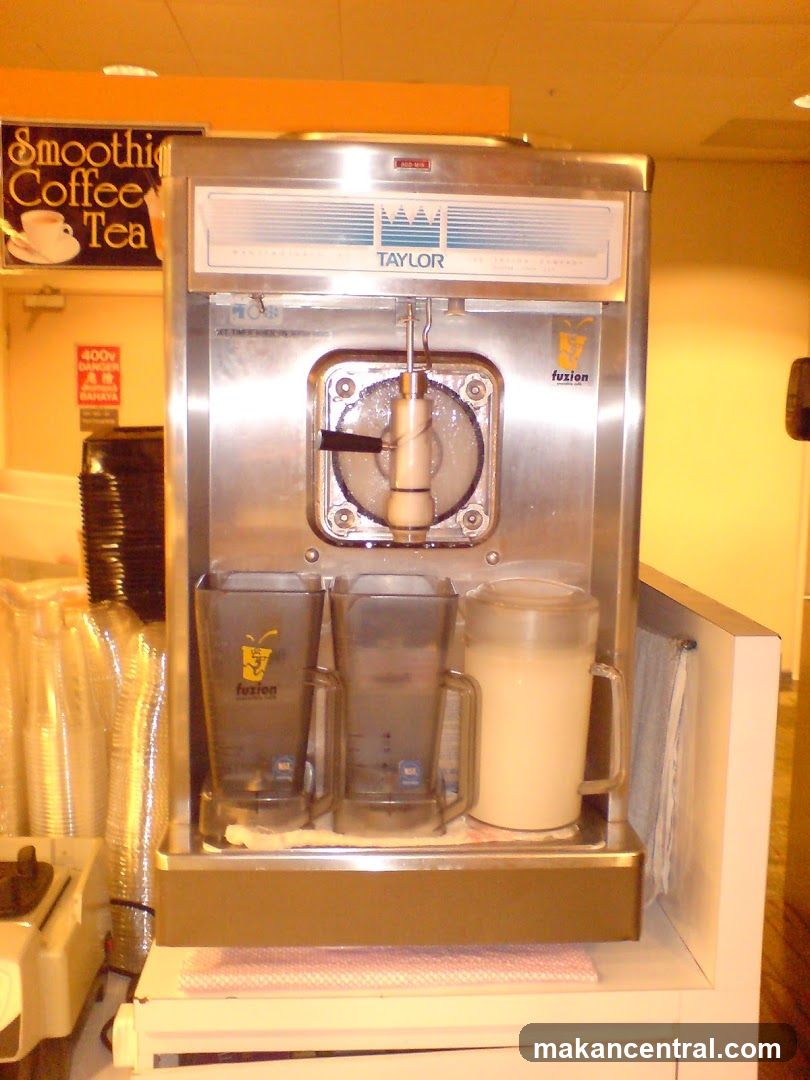 Smoothie Machine in Store Interior