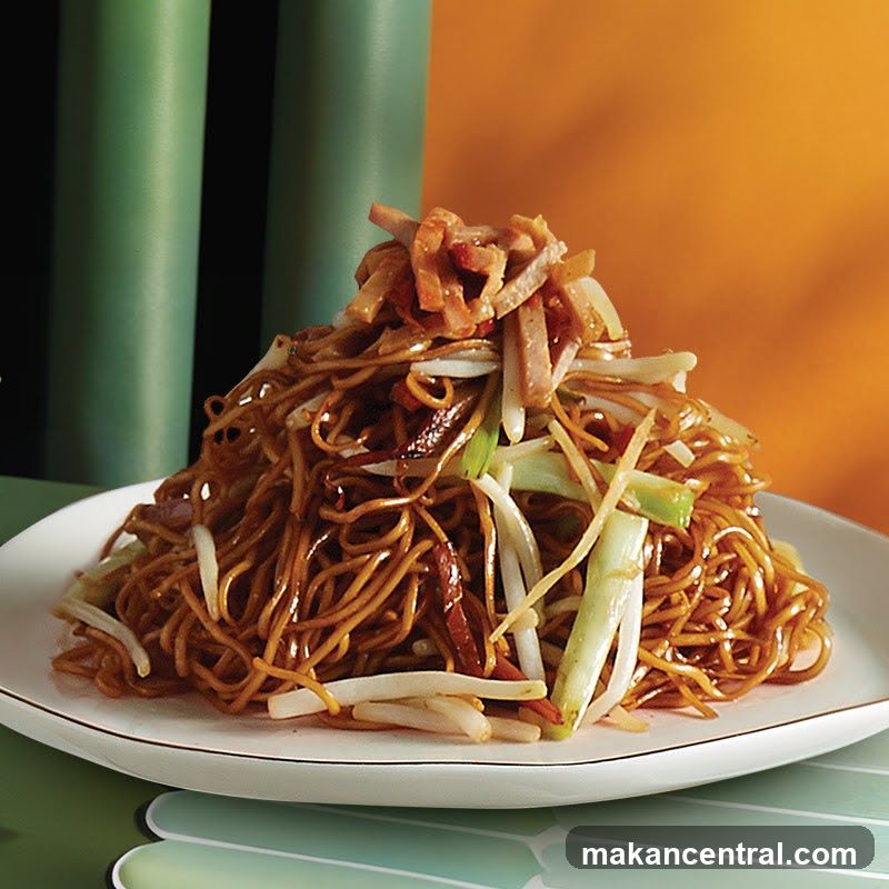 Stir-fried Noodles with Meat and Vegetables
