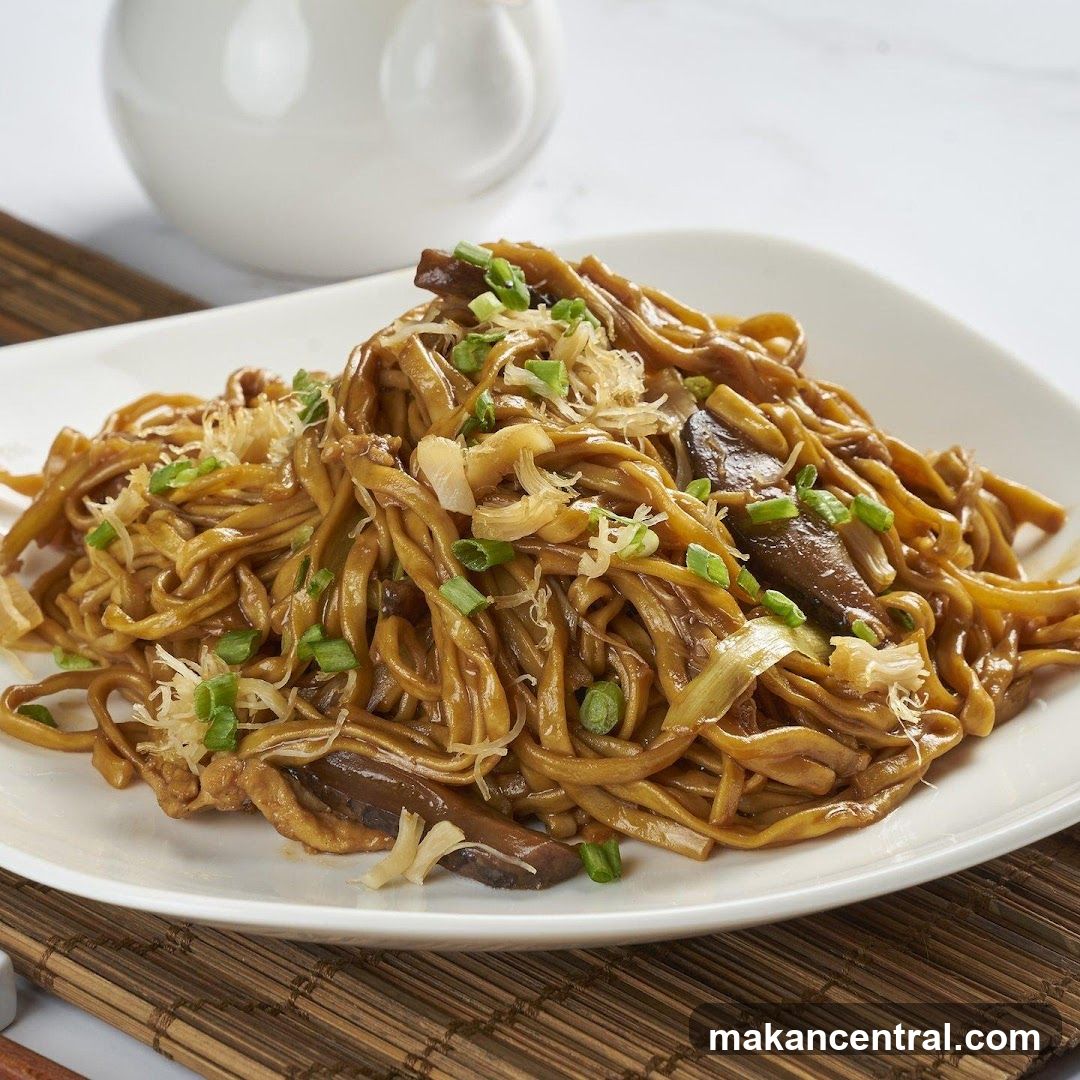 Noodles with Mushrooms and Scallions