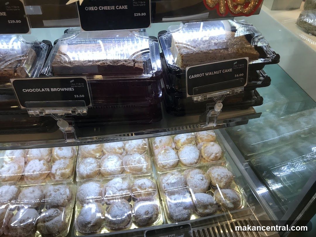 Dessert Display