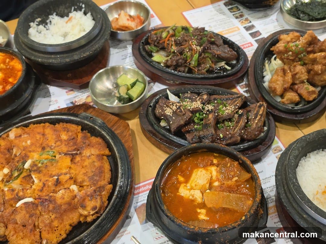Korean Food Spread