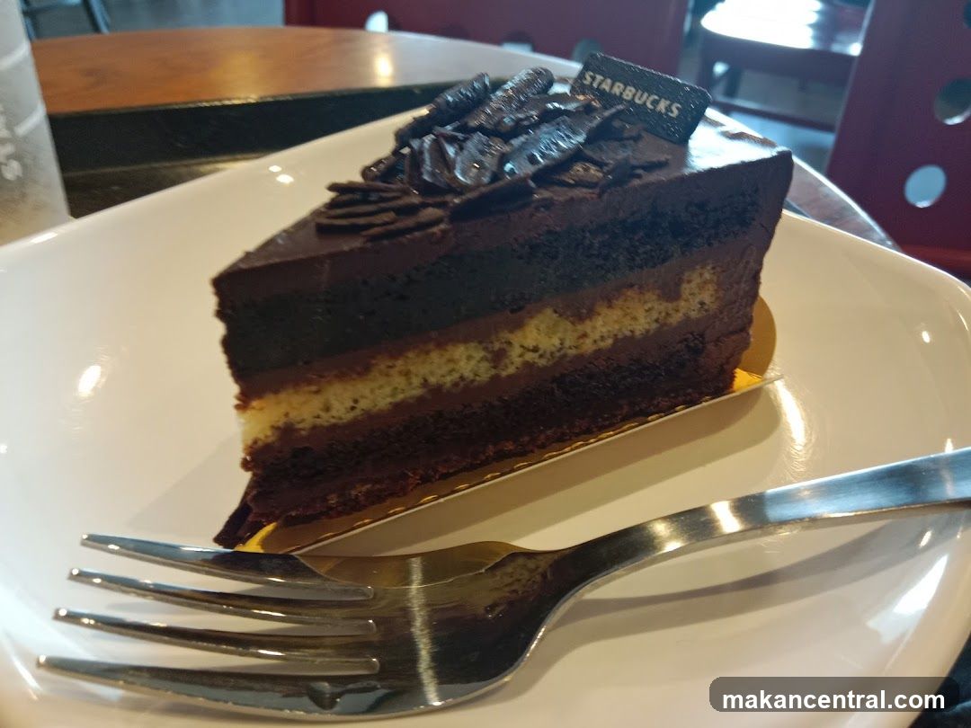 Chocolate Cake Slice