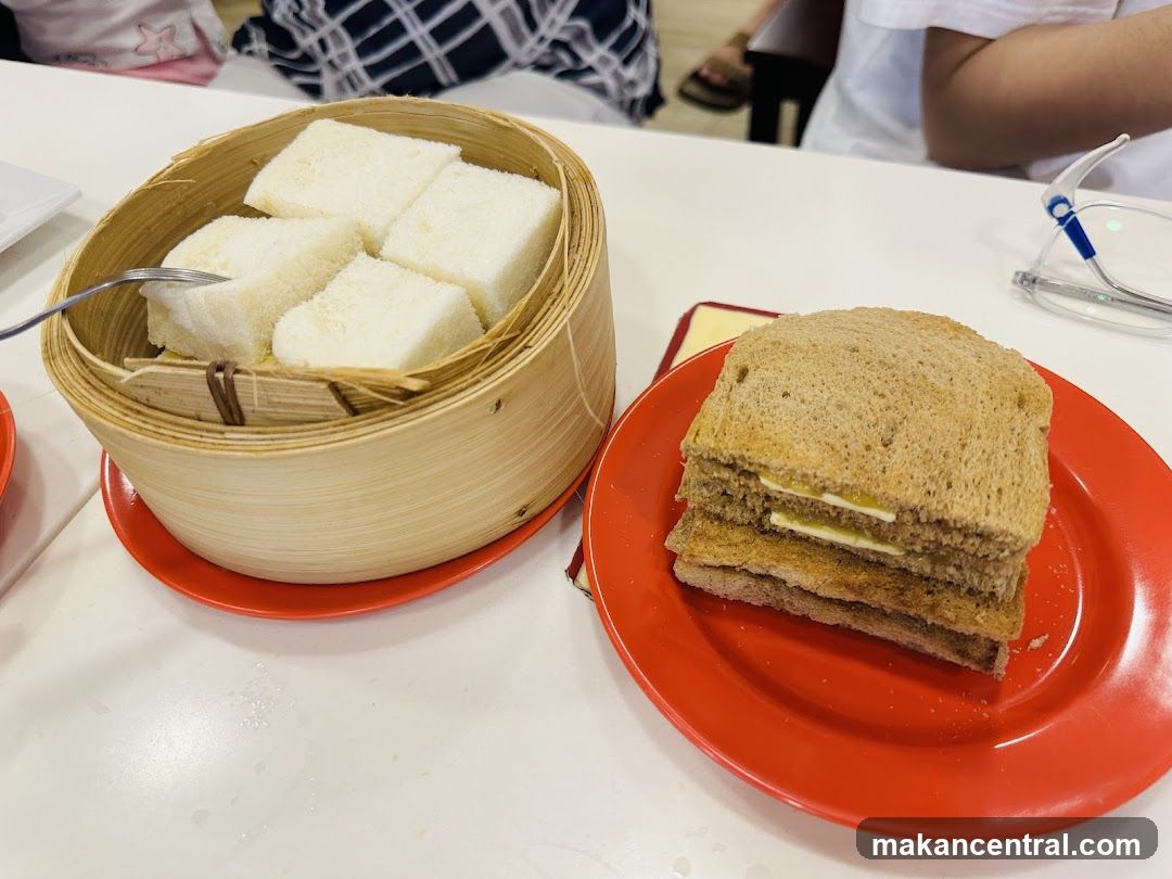 Toast and Steamed Bread
