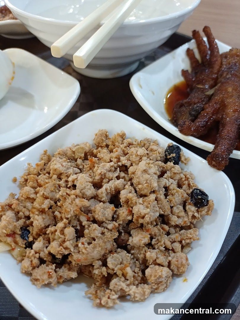 Minced Pork and Chicken Feet