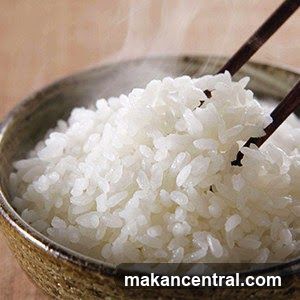 Steaming Rice