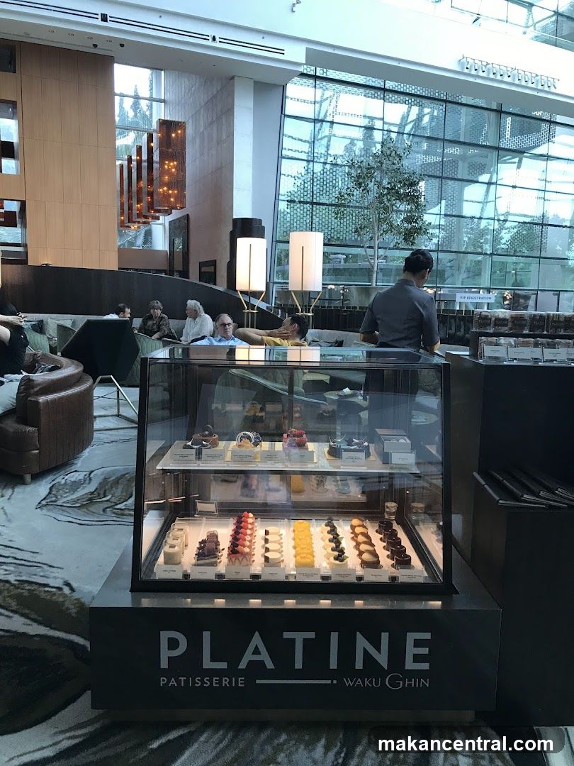 Patisserie Display Case