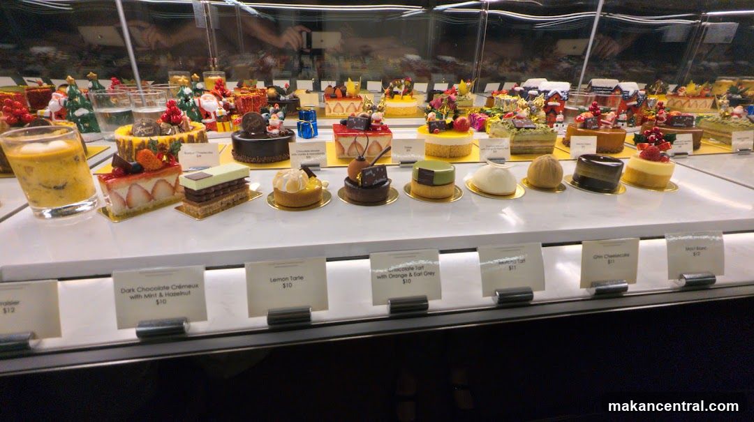 Dessert Display