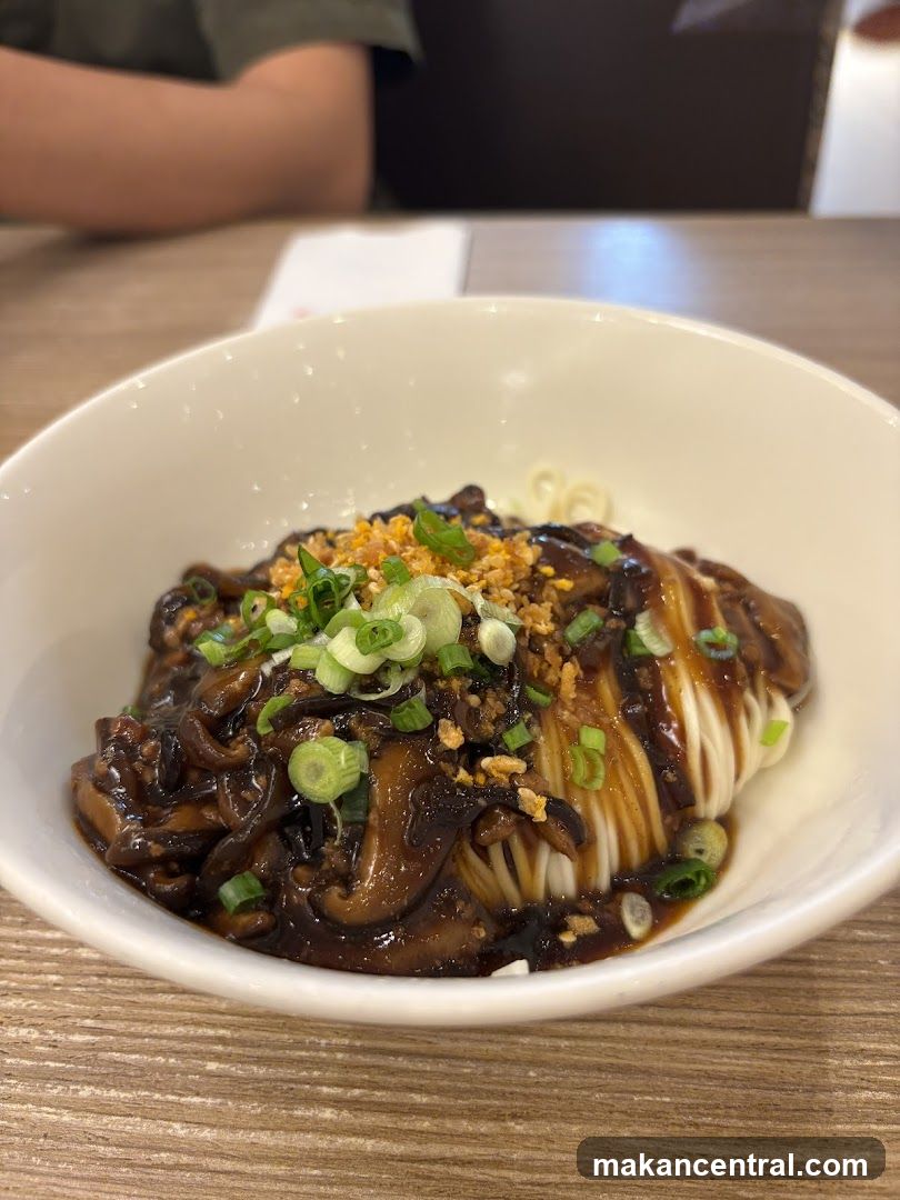 Noodles with Mushrooms and Scallions