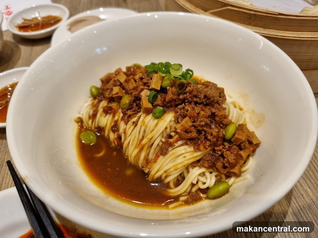 Noodles with Toppings