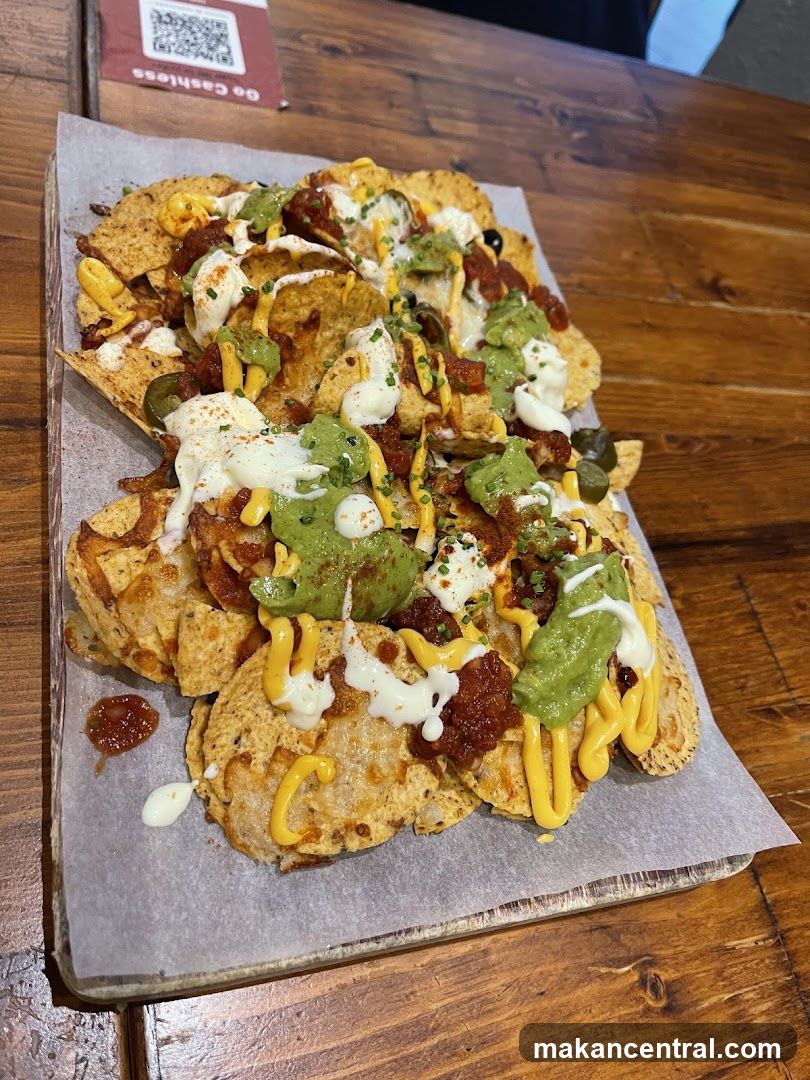 Nachos with toppings