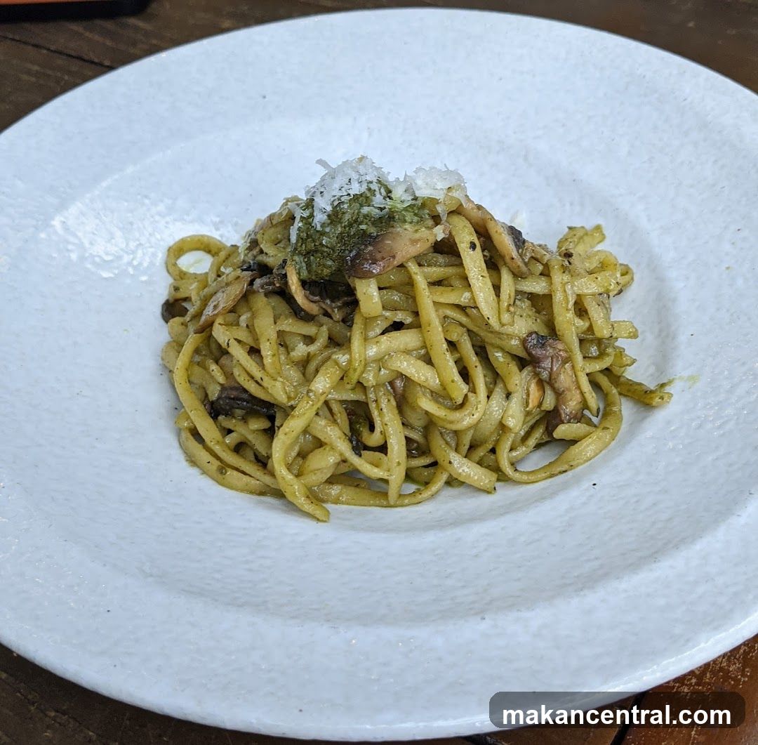 Mushroom Pesto Pasta