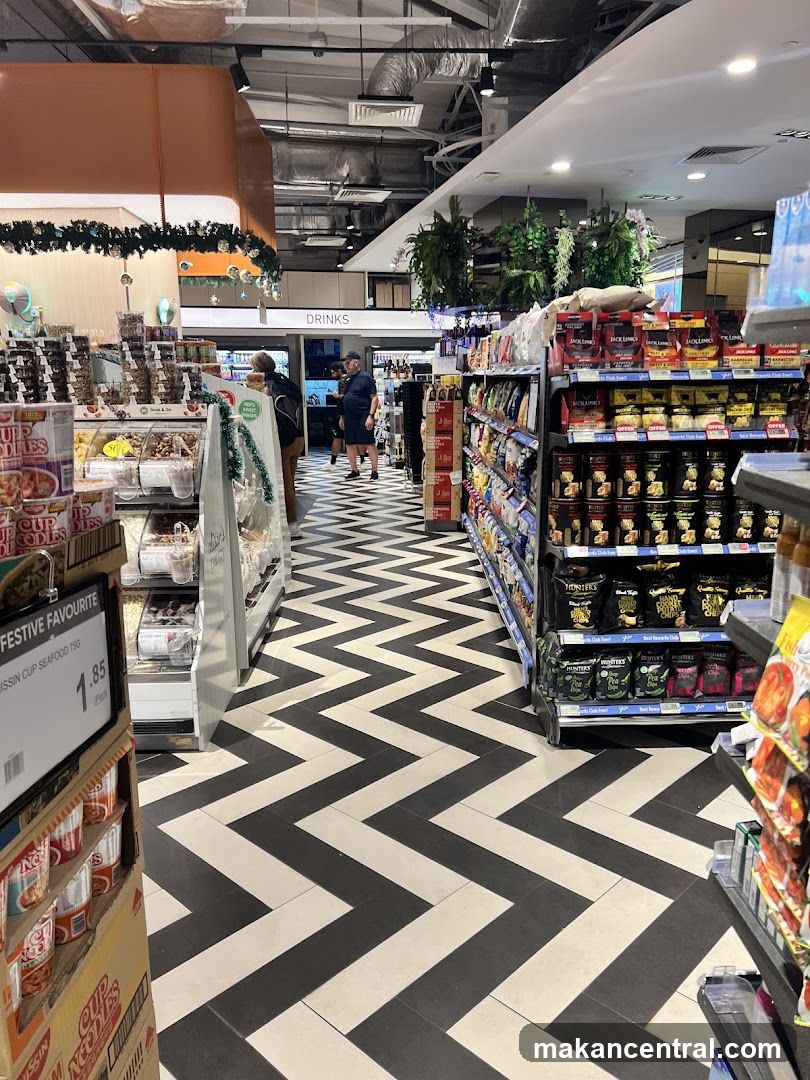 Supermarket Aisle