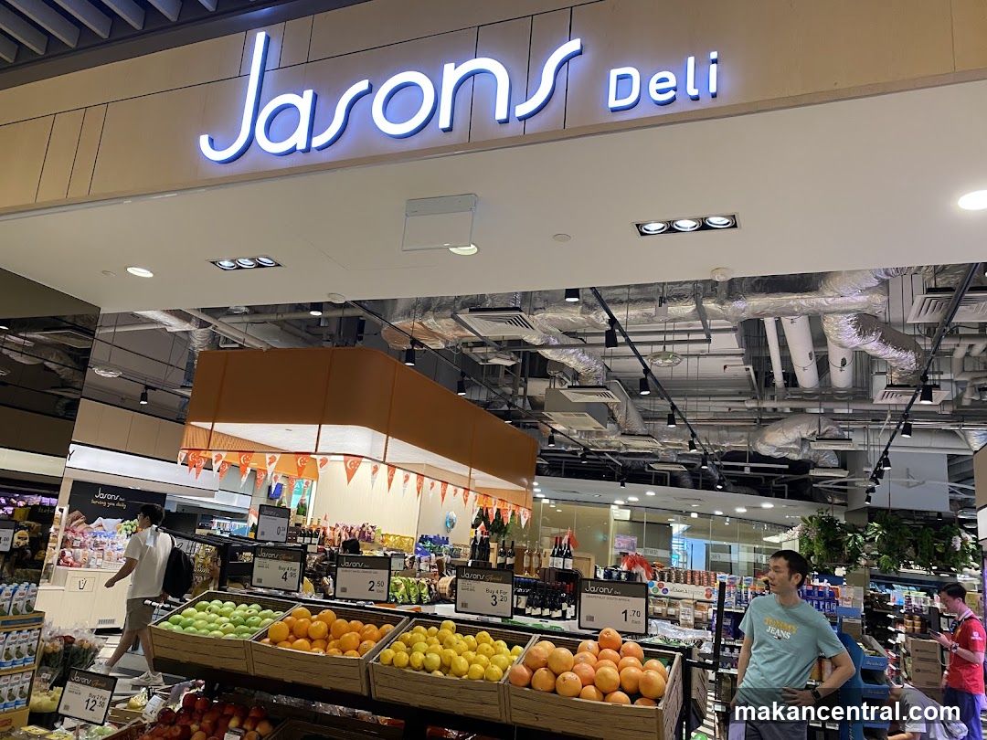 Jason's Deli Interior