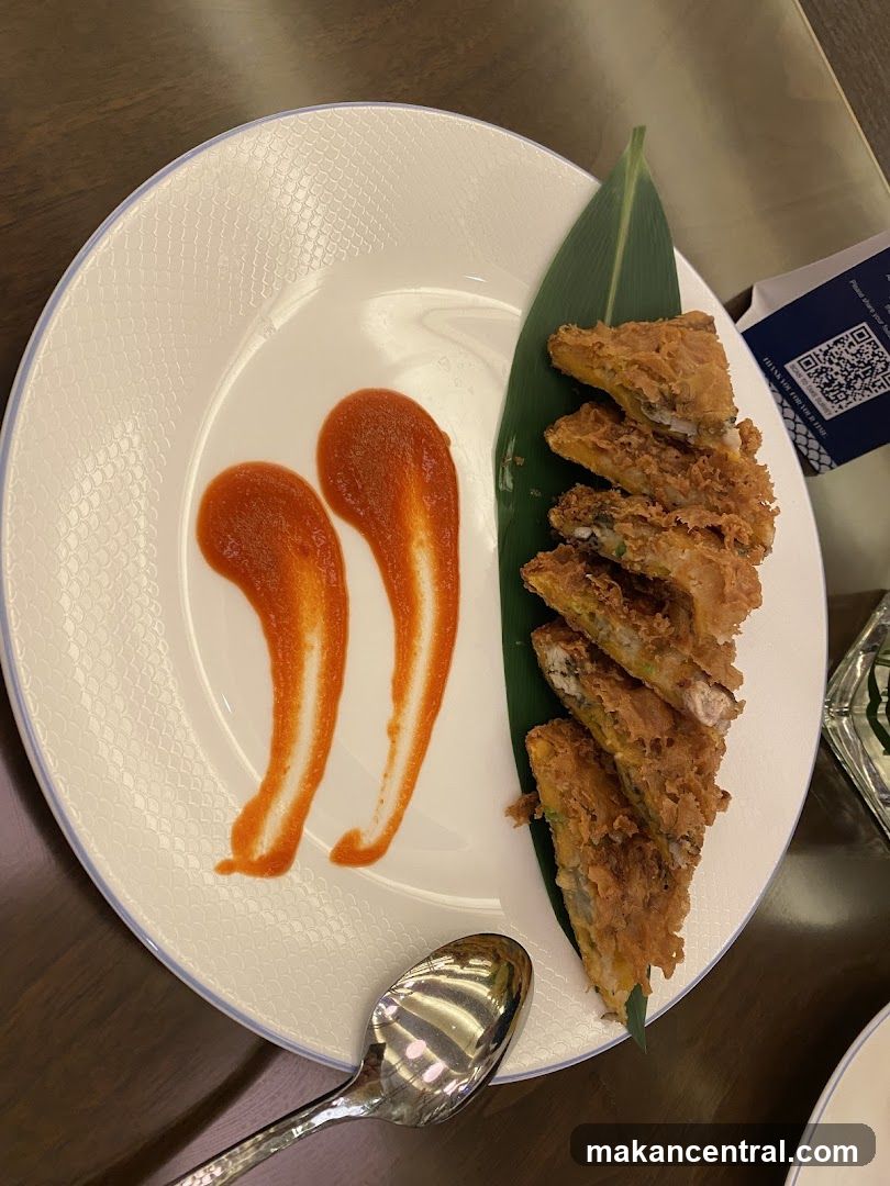 Fried Appetizer with Sauce