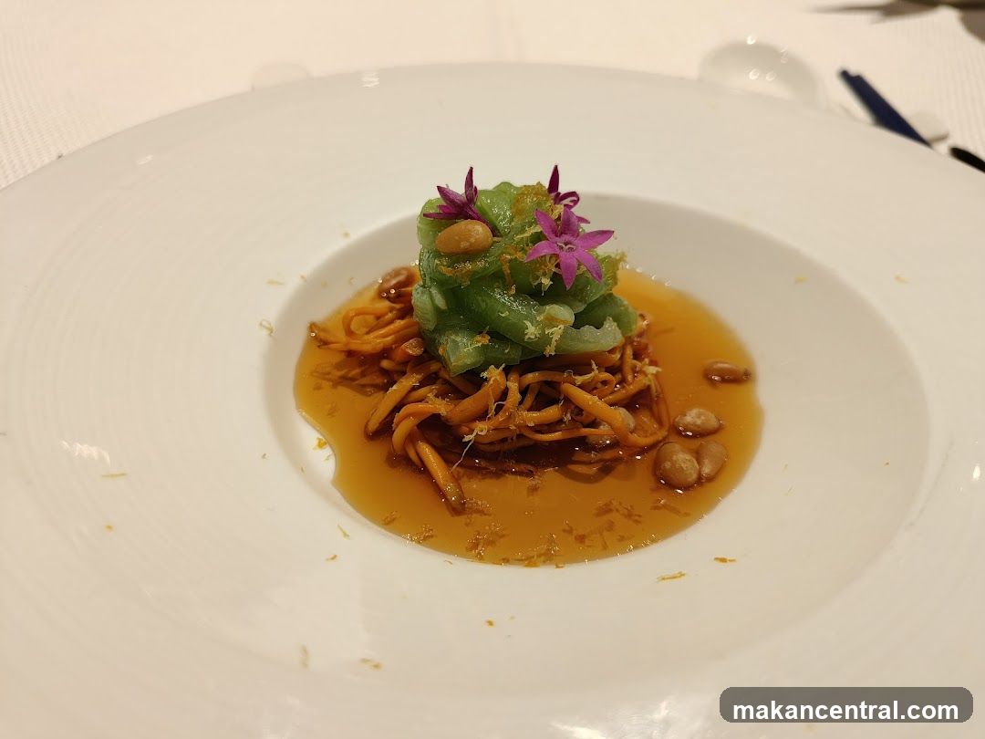 Gourmet Dish with Cordyceps and Green Vegetable