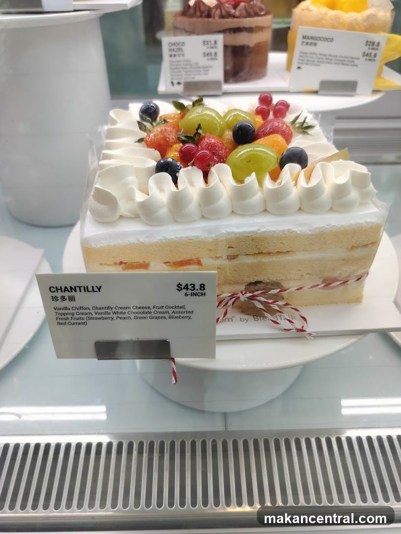 Chantilly Cake