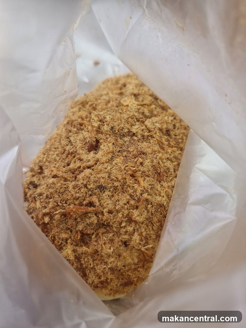 Bread with Shredded Pork Floss