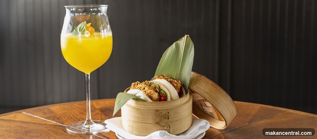 Bao Buns and Cocktail