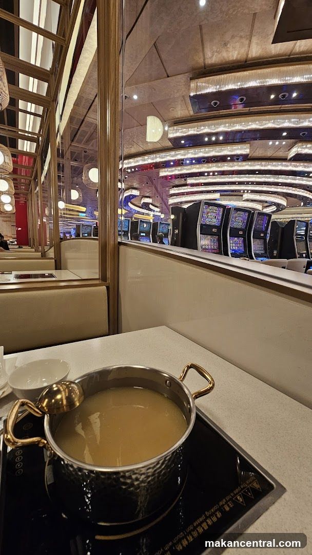 Hot Pot and Slot Machines