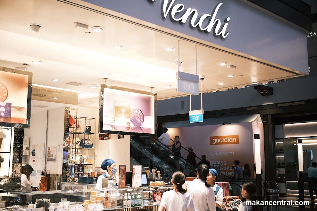 Venchi Storefront