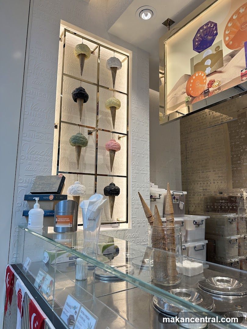 Venchi Ice Cream Display