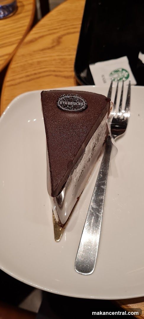 Chocolate Cake Slice