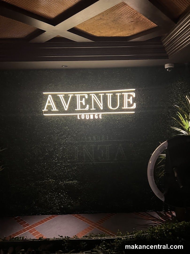 Avenue Lounge