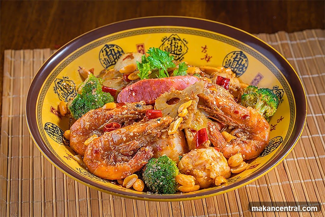 Spicy Shrimp and Broccoli Dish
