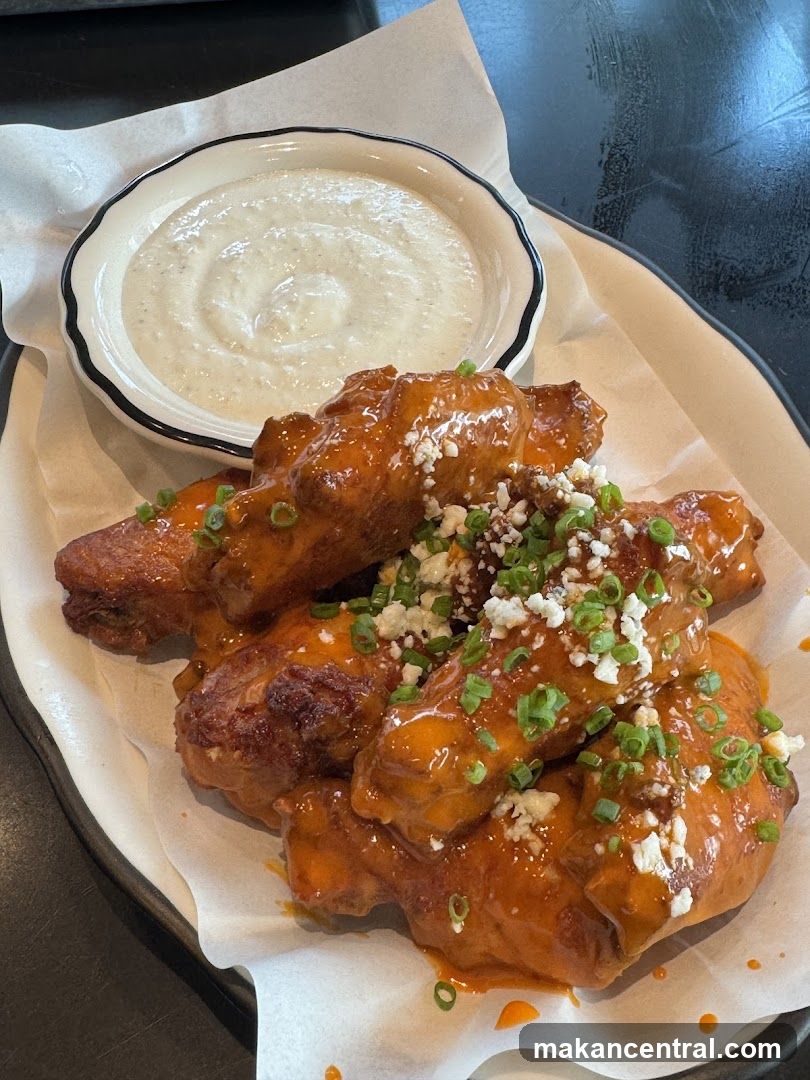 Buffalo Chicken Wings with Dip