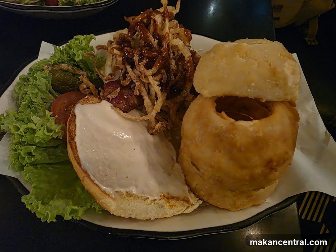 Deconstructed Burger with Onion Rings