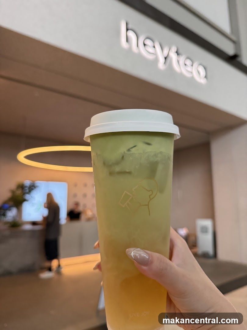 Drink with Heytea Signage