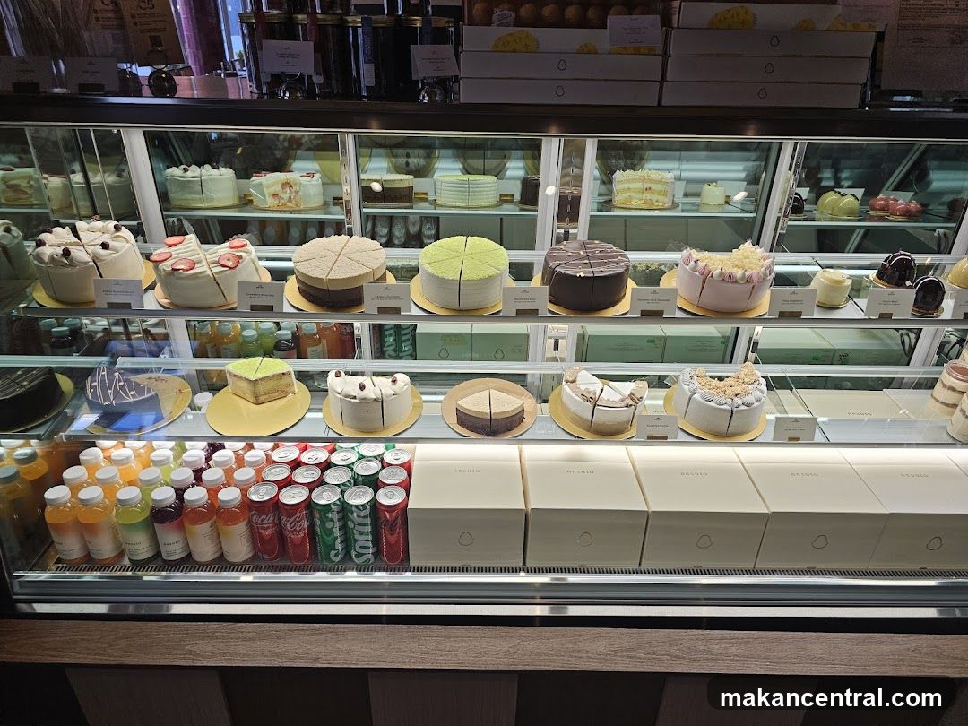 Dessert Display