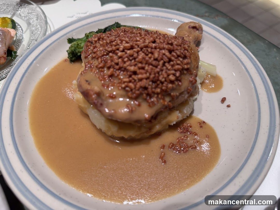 Chicken dish with mashed potatoes and gravy