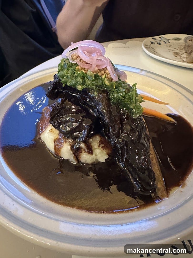 Braised Dish with Mashed Potatoes