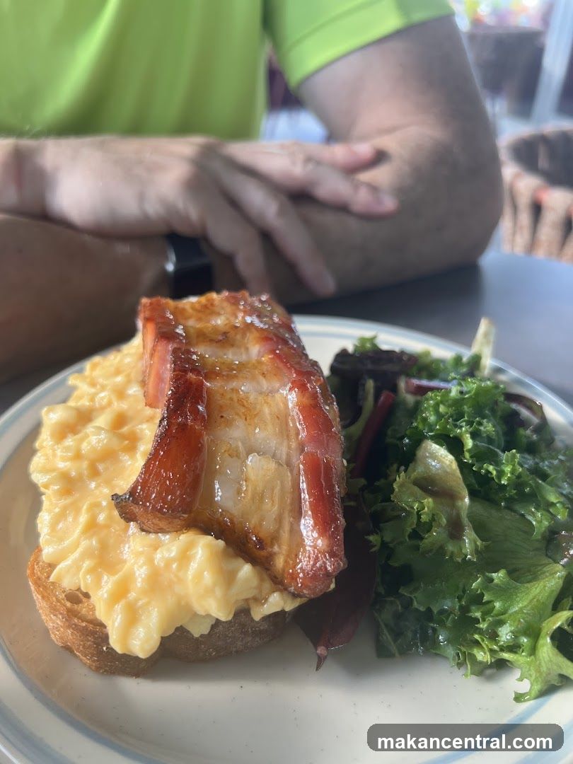Scrambled Eggs and Bacon Toast