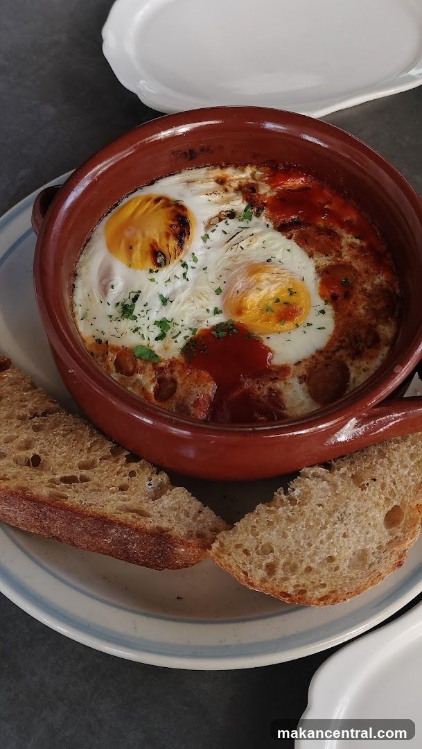 Baked Eggs with Bread